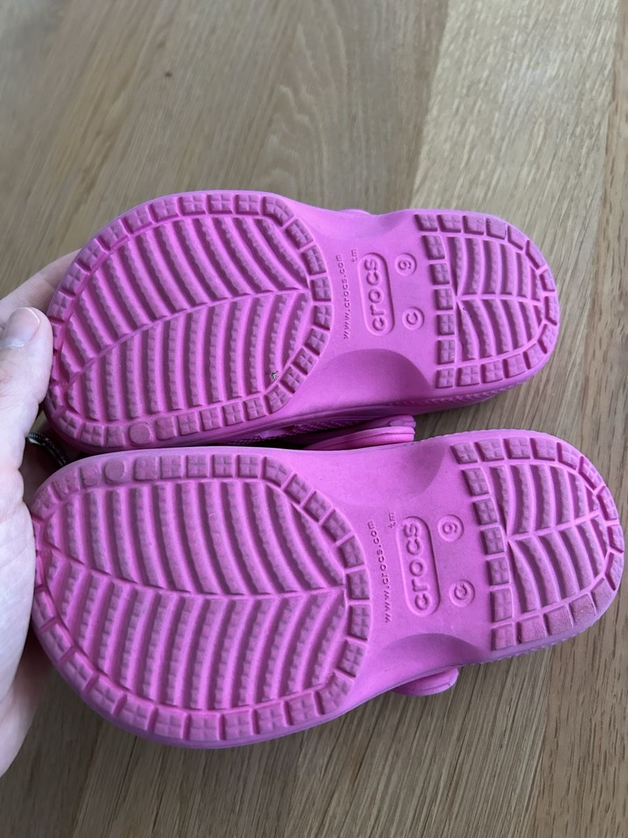 Crocs Scarpe per ragazze: Pinke Crocs – Usato da Stäfa venduto da Michelecarmen8892 2