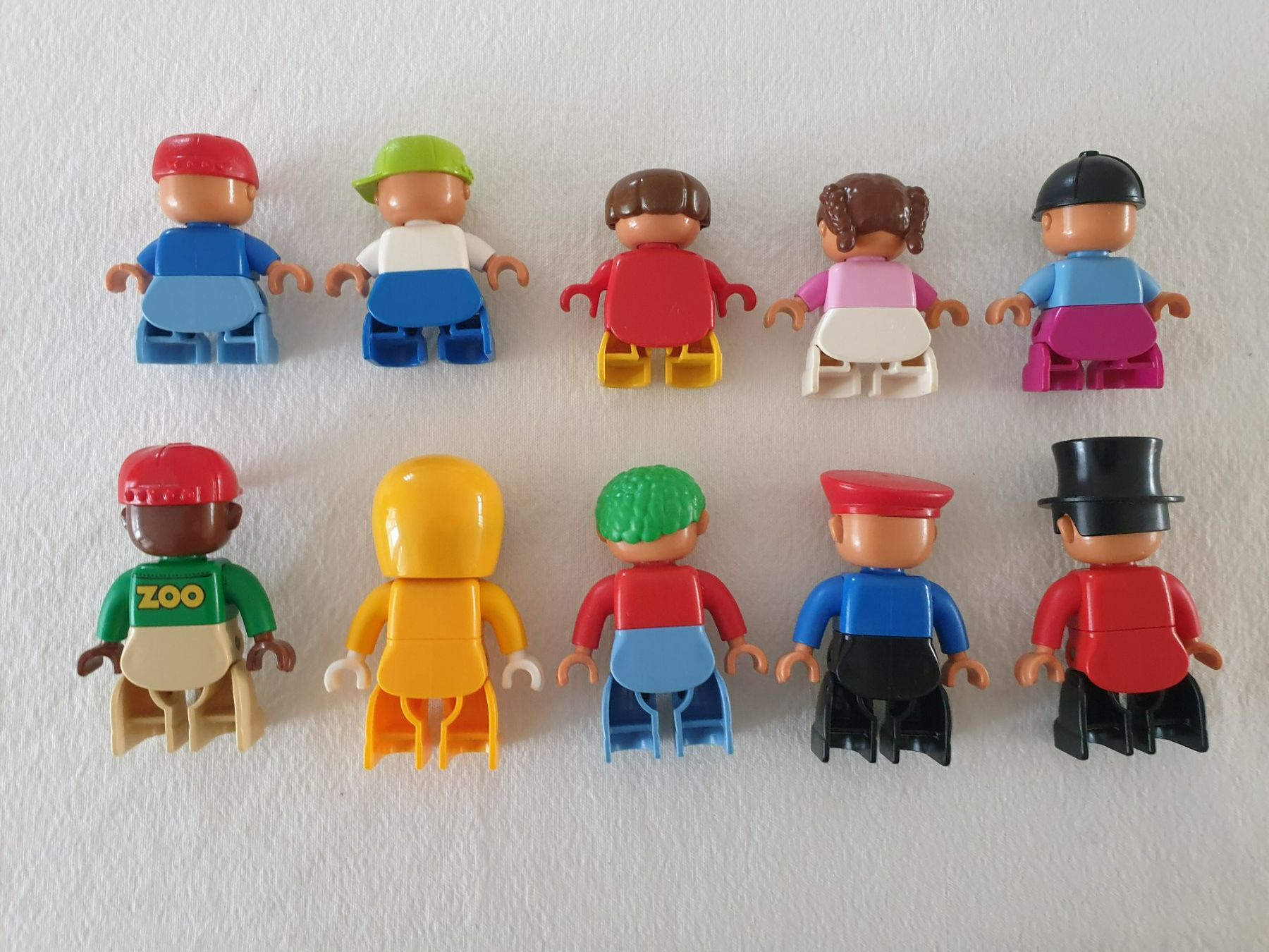 Lego Statuette: 10 LEGO DUPLO Figuren 3 – Usato da Mörschwil venduto da spirspi 1