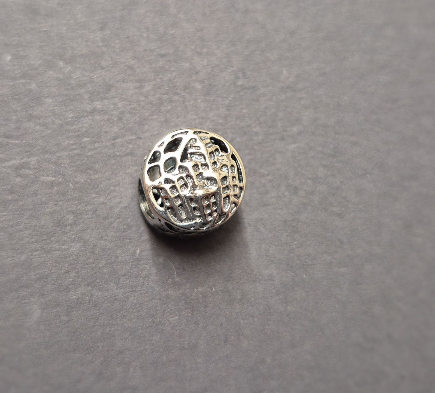 Anhänger: Charm Spidermann +Garantie – Neu (gemäss Beschreibung) aus Rotkreuz von Carbone_Bijou-Shop 1