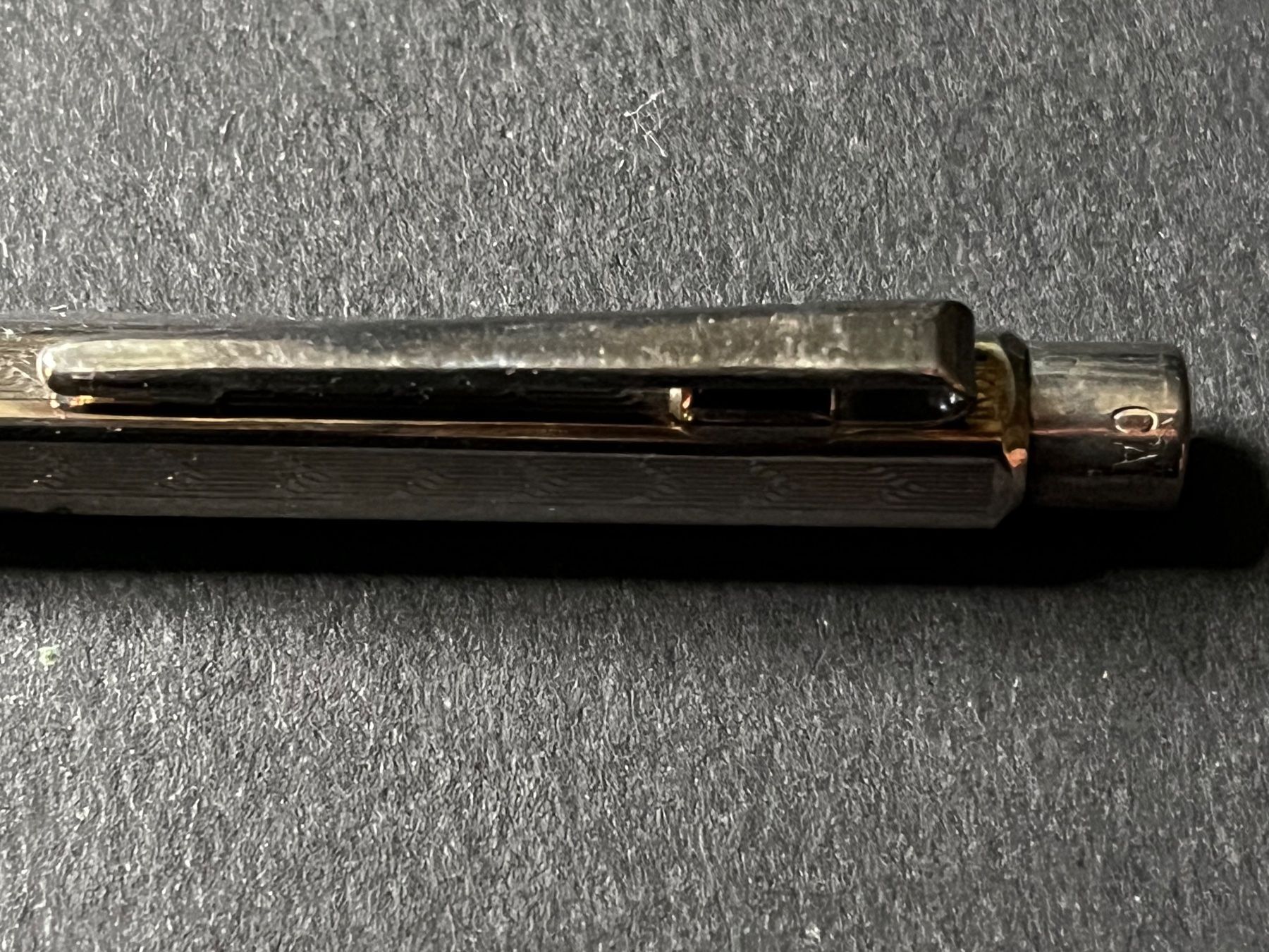 Caran D'Ache Penna & Evidenziatori: Caran d’Ache Ecridor Roller - Chevron, versilbert – Usato da Zürich venduto da FV.vintage 2