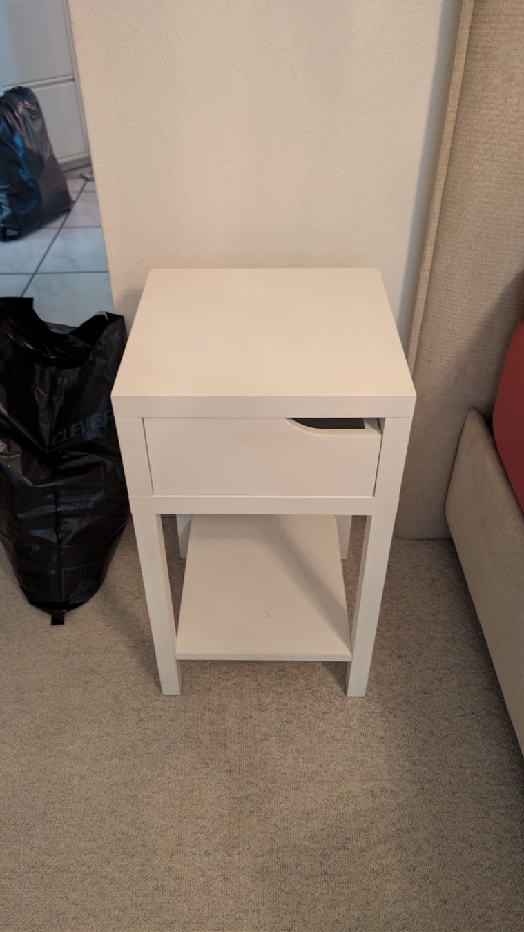 Comodini: 2 Stk. Nachttisch mit Schublade – Usato da Zizers venduto da Stern112