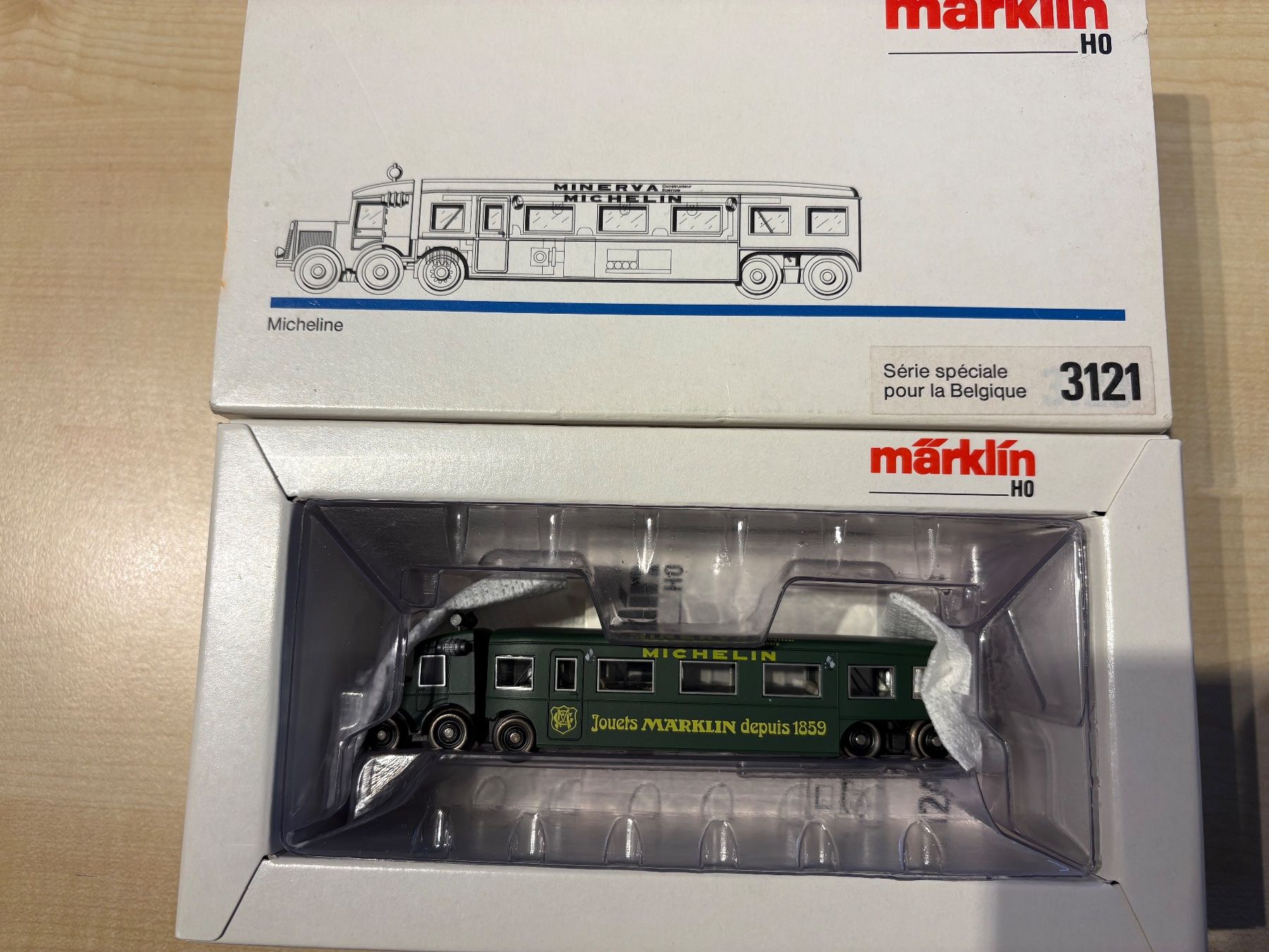 Märklin Modelleisenbahnen: Maerklin 3121  Micheline – Neu und originalverpackt aus Corcelles Payerne von Pierre66 5