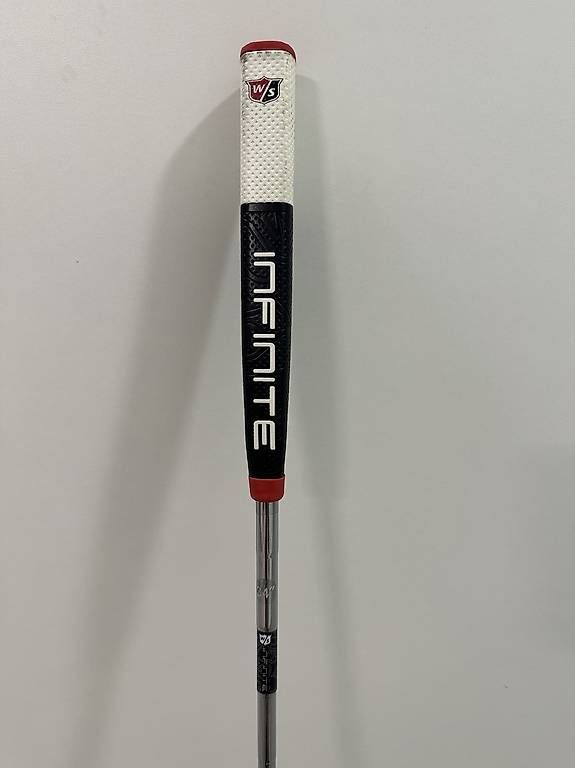 Wilson Clubs & Sets: Putter - Wilson Infinite mit Hilfslinien – D'occasion à Fällanden par joel.schilling 4