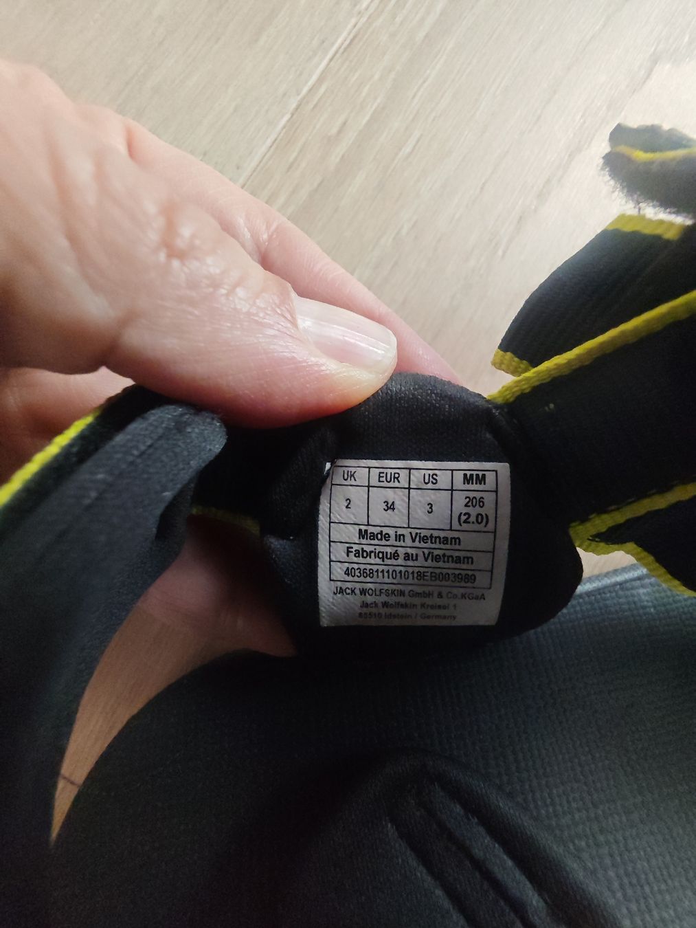 Jack Wolfskin Schuhe für Jungen: Jack Wolfskin Sandalen Kinder Grösse 34 – Gebraucht aus Heiden von Hepburn2 2