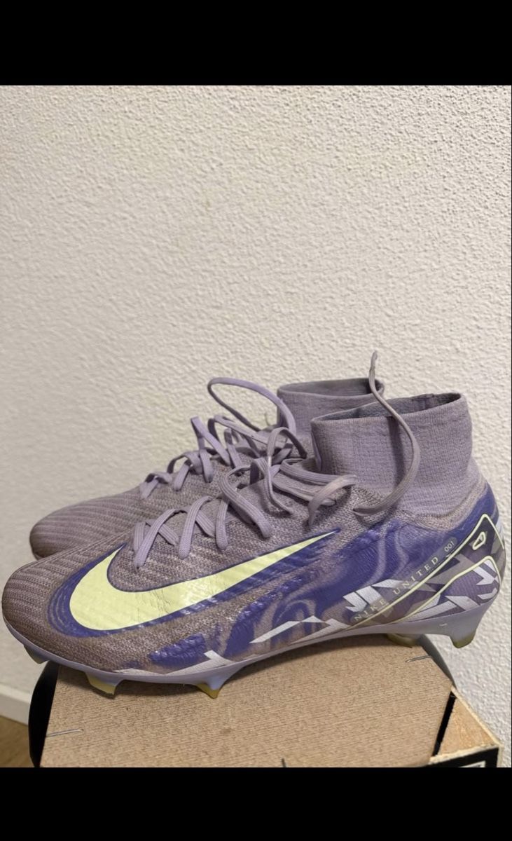 Nike Scarpe da uomo: Nike United Zoom Superfly 10 Elite – Nuovo (secondo la descrizione) da Triengen venduto da nenadovic_stefan 1