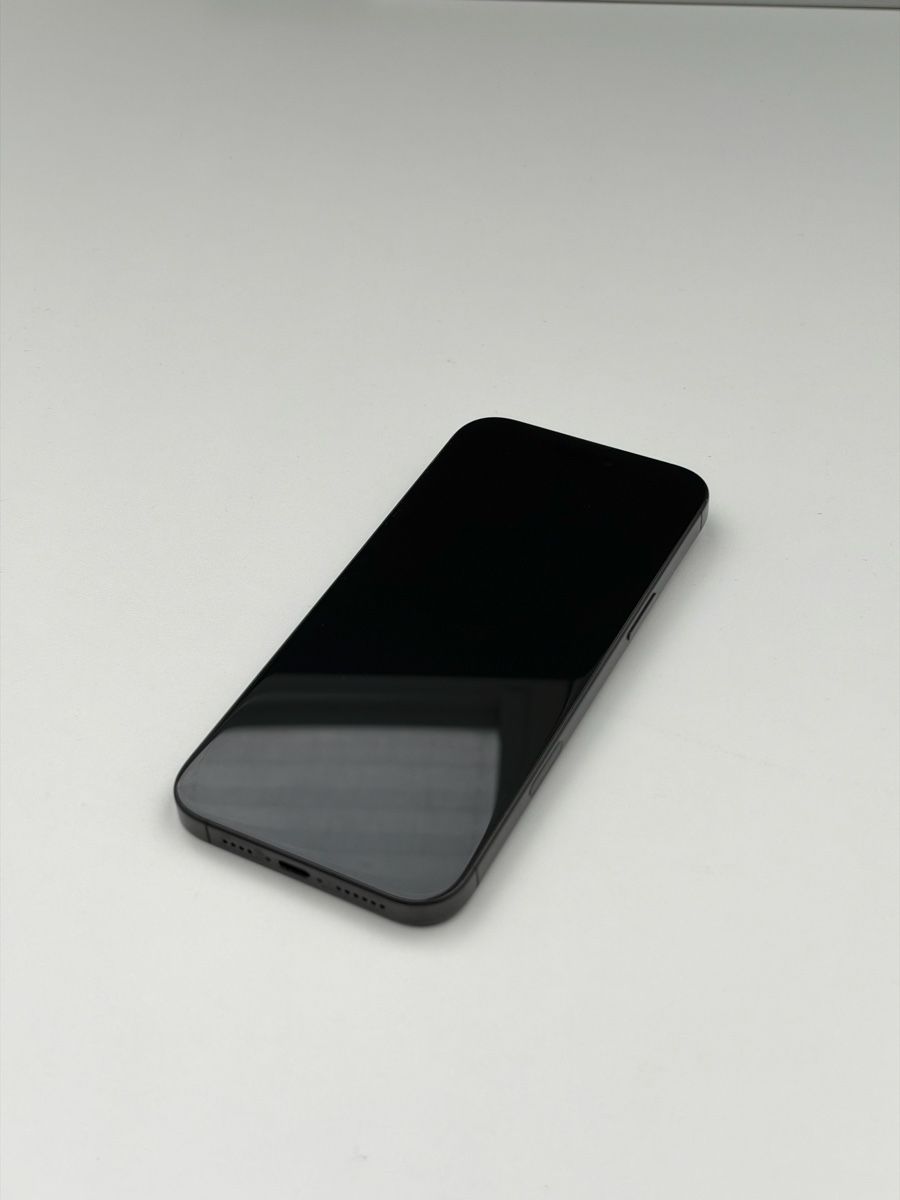 Apple Telefoni cellulari / Smartphones: iPhone 16 Pro Max – Usato da Emmenbrücke venduto da Herki2 1
