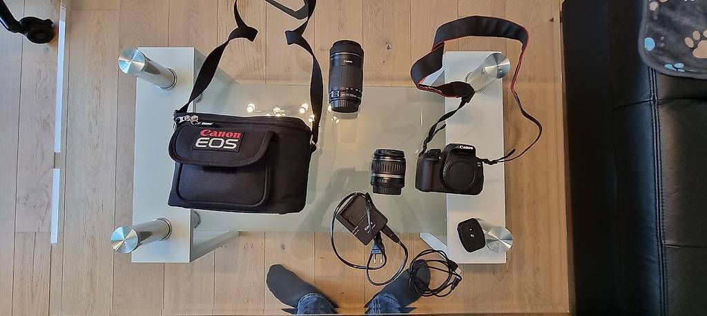 Fotocamera: Canon EOS D700 Kamera Set – Usato da Roggliswil venduto da peterg93