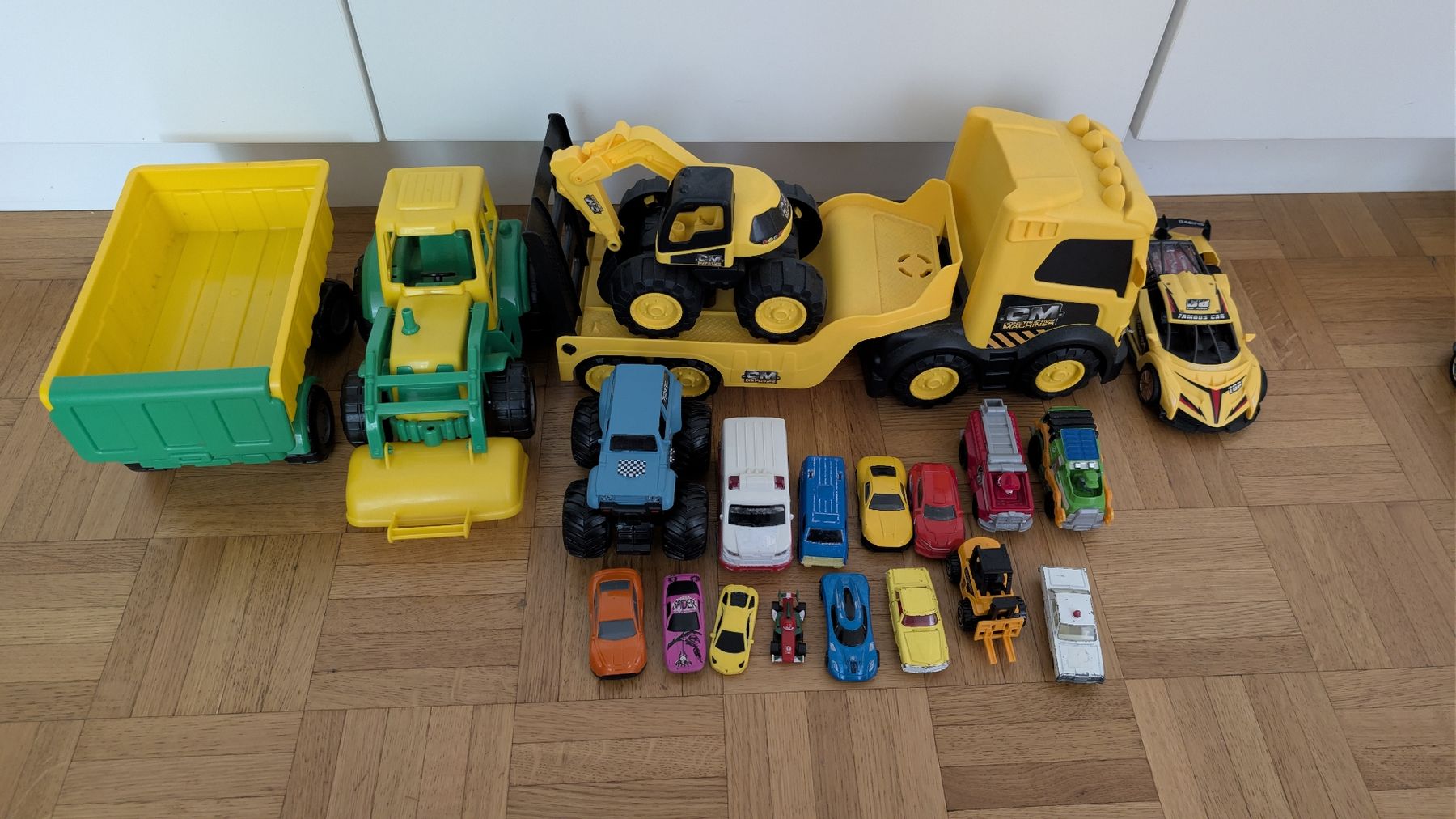 Spielzeuge: Spielzeugautos Set – Gebraucht aus Buchs ZH von kar_9m5g