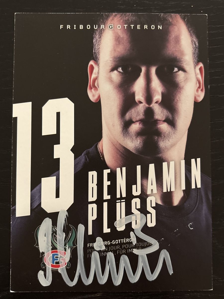 Autografi: Signierte Karte Benjamin Plüss Gottéron #13 – Usato da Uetendorf venduto da hoisle