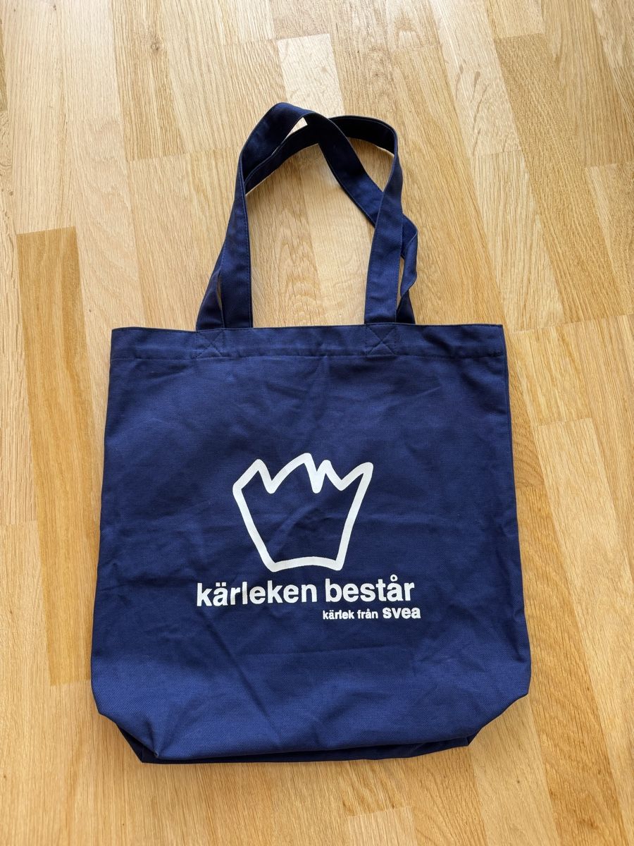 Taschen: SVEA Stofftasche – Gebraucht aus Zürich von stfr