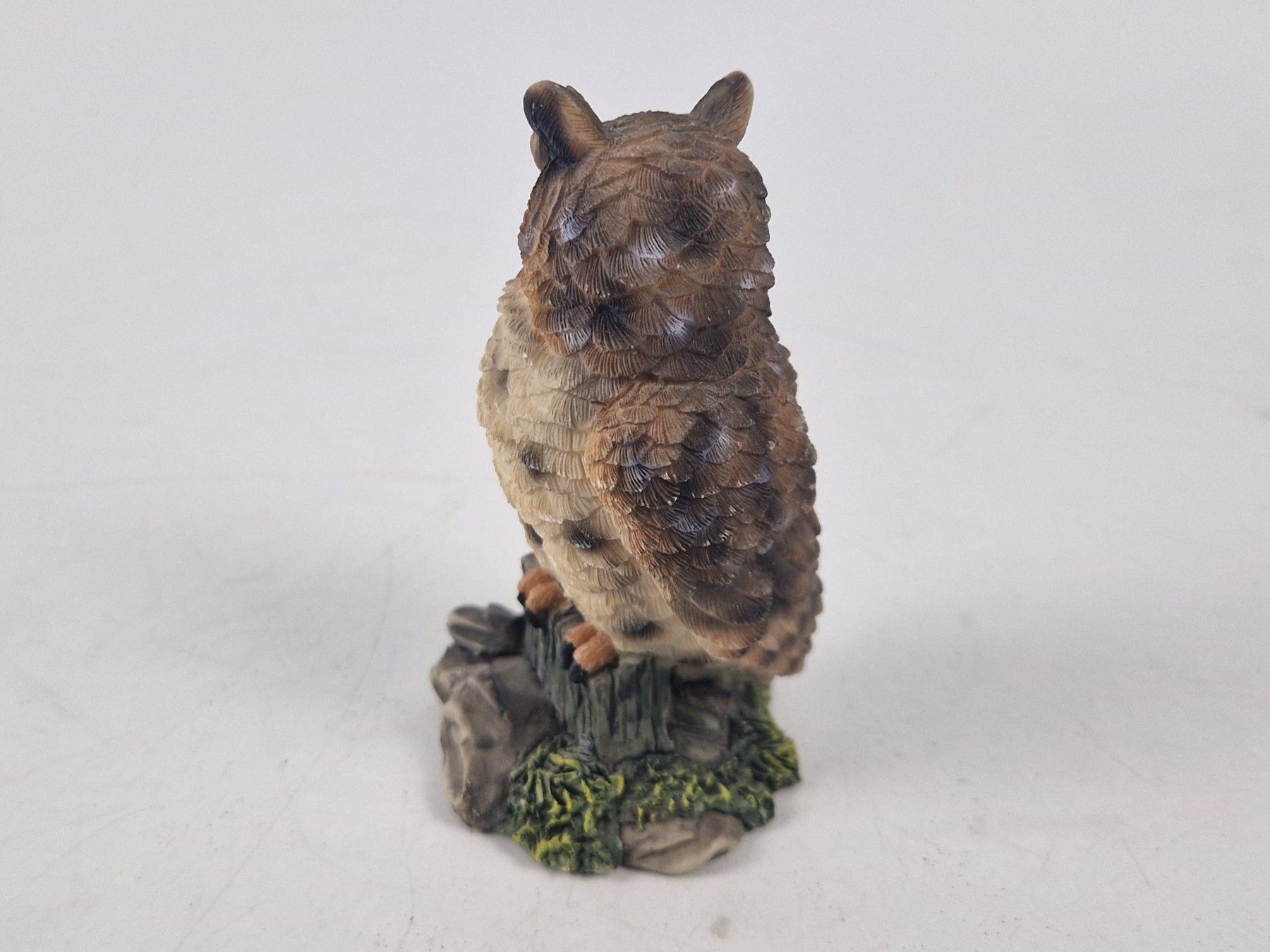 Figuren: Dunkle Eulenfigur auf einem Stein – Gebraucht aus Muhen von Restwert_Muhen 3