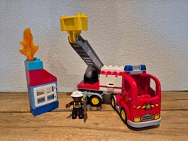 Lego Duplo 10592 Le camion de pompiers / complet