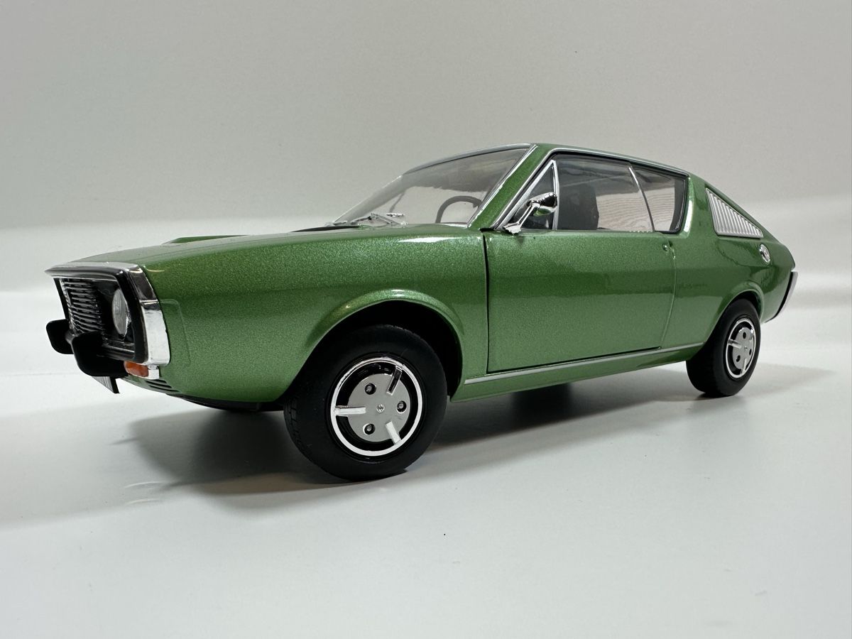 Solido Modellautos: Renault 17 TL 1:18, grün, SOLIDO – Gebraucht aus Zofingen von rf9_x2xt