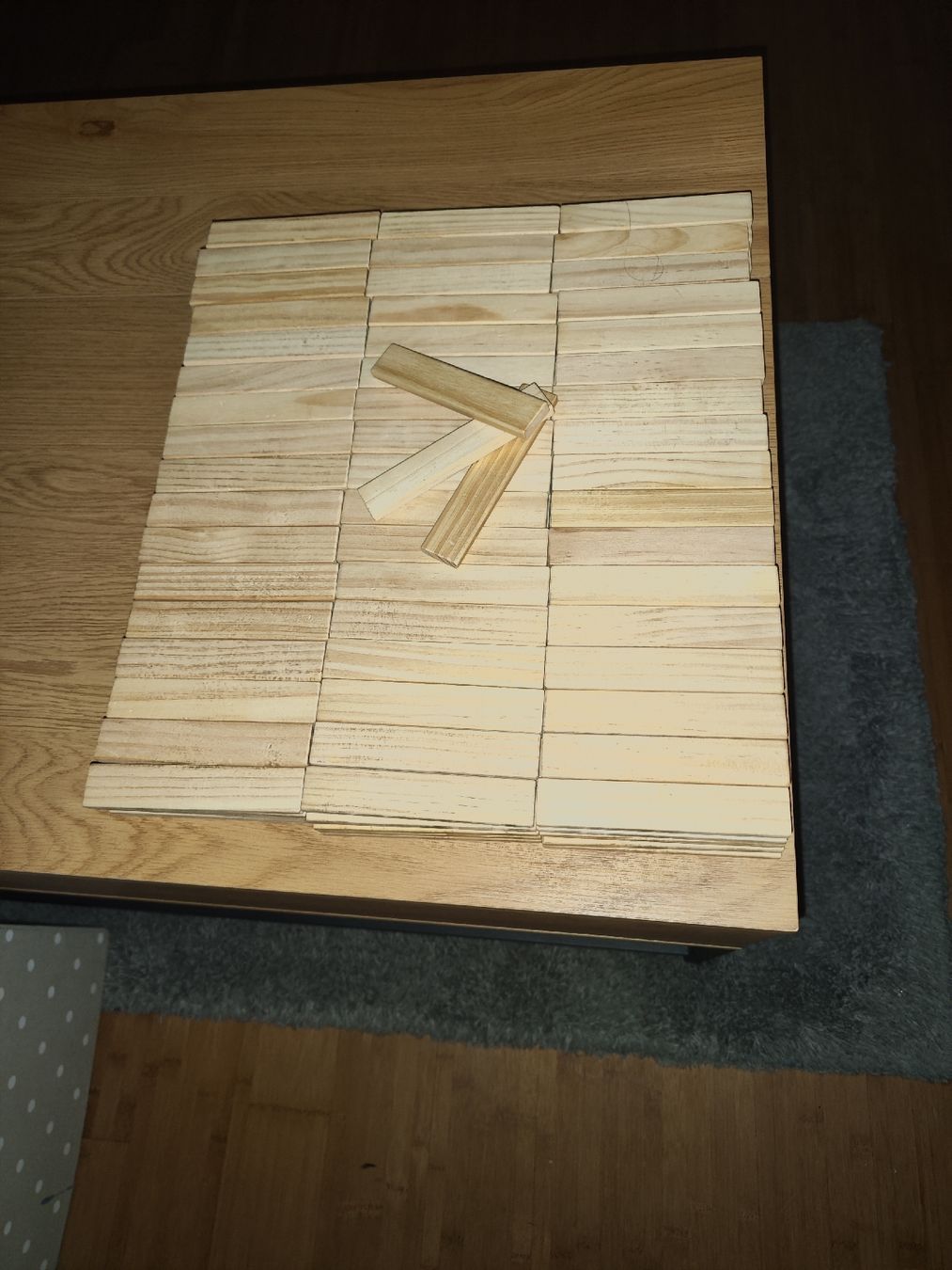 Articoli in legno: Holzbausteine – Usato da Kefikon (TG) venduto da airbrasilien84