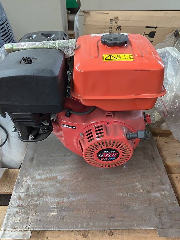 Motori: Benzinmotor - AK270 – Usato da Hefenhofen venduto da LieberherrAG 1
