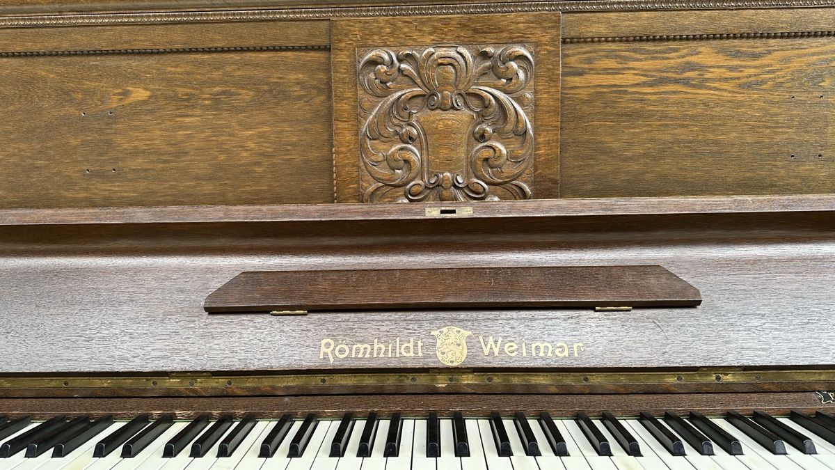 Strumenti musicali: Klavier Römhildt Weimar – Usato da Lauenen b. Gstaad venduto da leo_lq6p 1