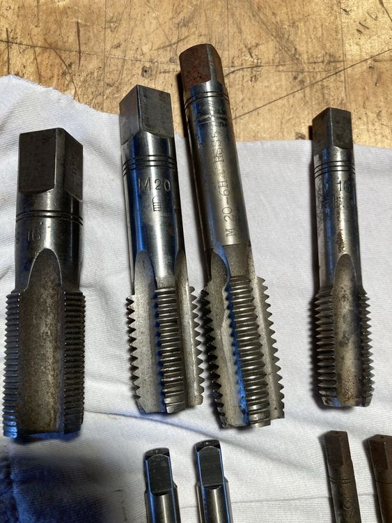 Tous les outils: Gewindeschneider – D'occasion à Wetzikon ZH par Rescanv6 1