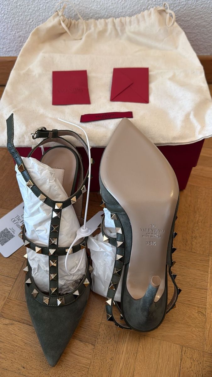 Valentino Damenschuhe: Valentino Garavani Pumps – Neu und originalverpackt aus Lachen SZ von mima41 5