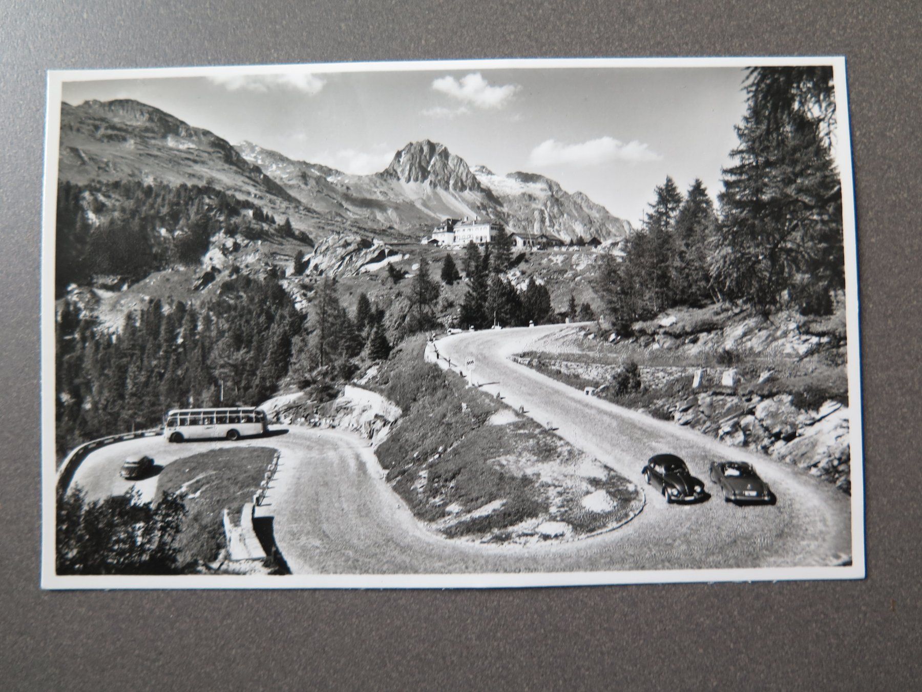 Cartoline postali: MALOJA - SERPENTINEN - POSTAUTO - ALTE AUTOS – Usato da Wittenbach venduto da lipasal