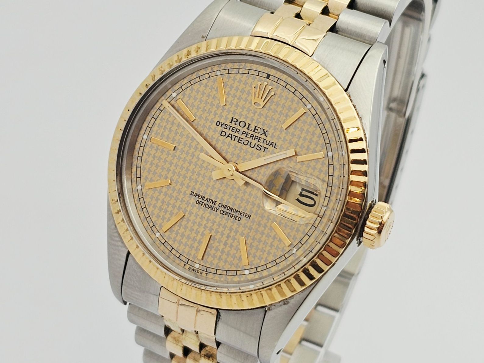 Rolex Orologi: ROLEX Datejust 16013 Stahl / Gold Houndstooth dial – Usato da Bassersdorf venduto da AnkerWatch