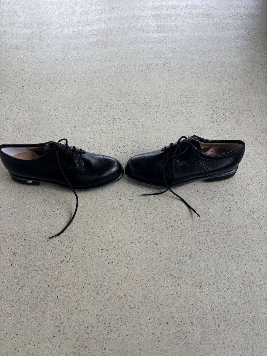 Scarpe da donna: Walter Genui Golf Schuhe Gr. 38 – Nuovo e nell'imballaggio originale da Zürich venduto da .Jiji. 1