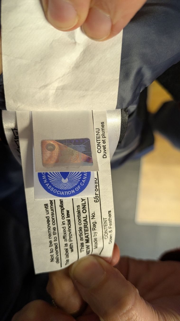 Canada Goose Cappotti: Original Canada Goose Bomber Jacket - Tempest Blue - Small – Nuovo (secondo la descrizione) da Zürich venduto da cedrium 6