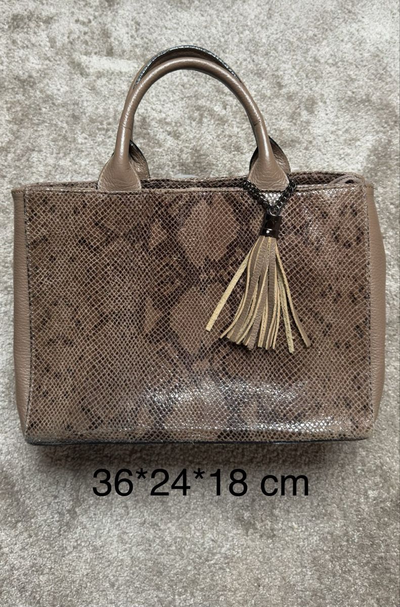 Taschen für Damen: Sac à main cuir véritable – Ledertasche effet python – Gebraucht aus Vuippens von Anna_as