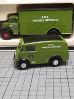 British Road Service - Morris J. Van et Bedford Box Van
