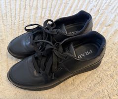 Prada black leather sneakers 42