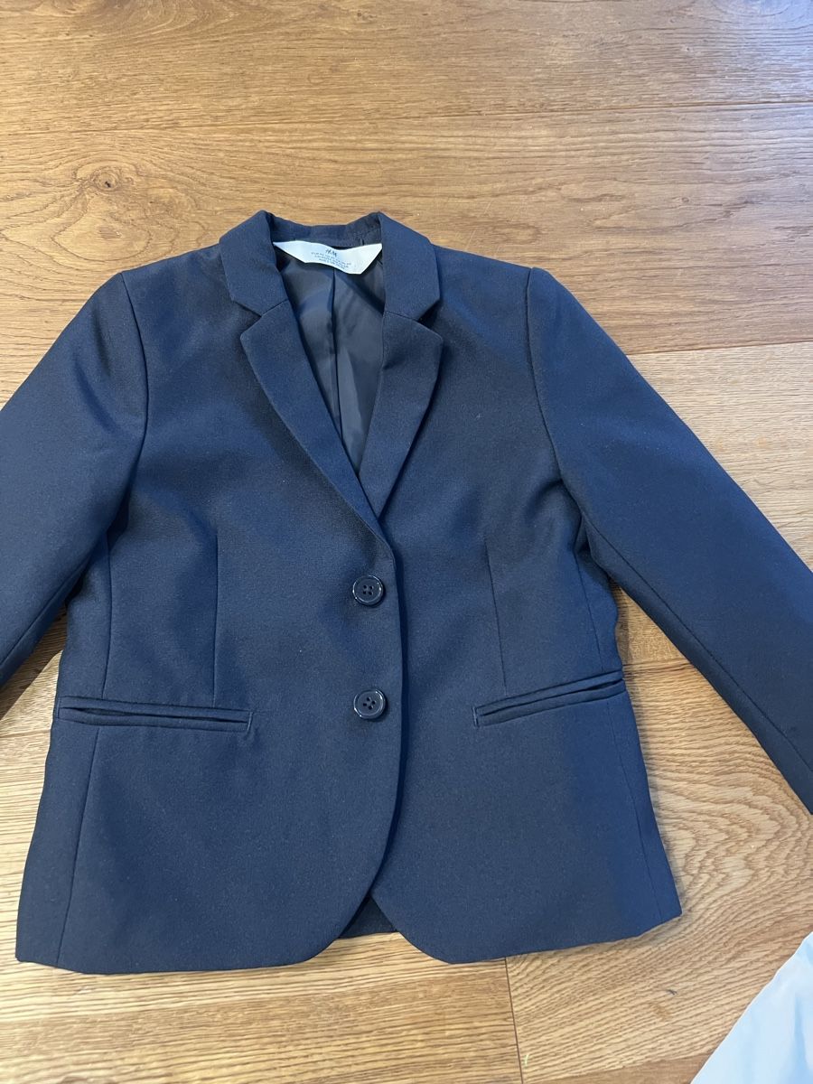 Completi: Anzug Boy Gr 92 – Usato da Stans venduto da Jaeseli 2