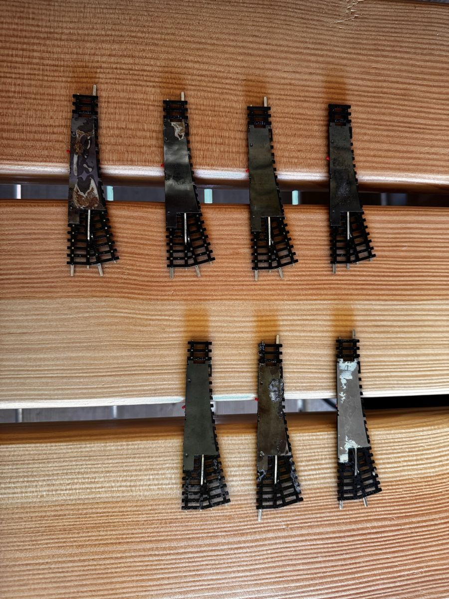 Trix Modellini di ferrovie: Minitrix, Weiche rechts 4962, 7 Stk. – Usato da Kyburg-Buchegg venduto da Mlaett 2