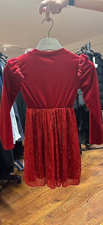 Lotti & Set di vestiti: Mädchen Kleider  – Usato da Andermatt venduto da Diadiusdiana 4