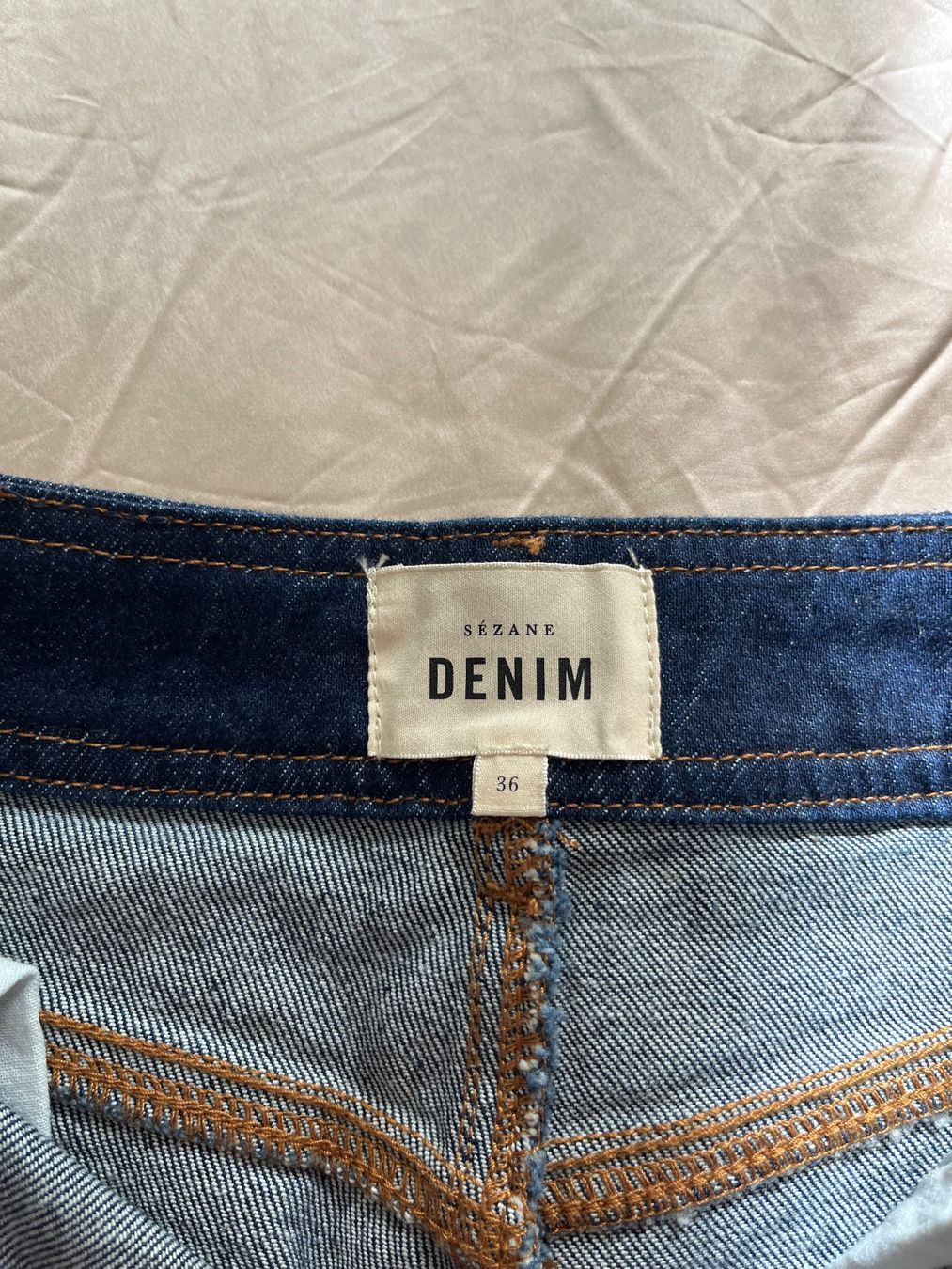 Sezane Jeans: Jean Le Crop Sézane 36 – Neu und originalverpackt aus Zürich von ale_5cyj 3