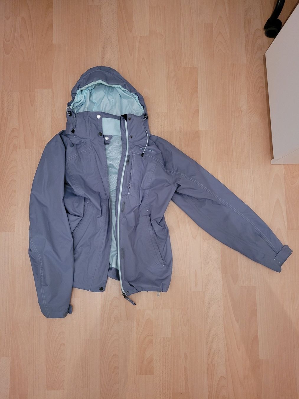 Giacche: Jacke 3 in 1 gr. S – Usato da Inwil venduto da Flower2325