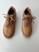 Sneaker aus Kork, neuwertig, Grösse 37 (Neupreis Fr. 115.-)