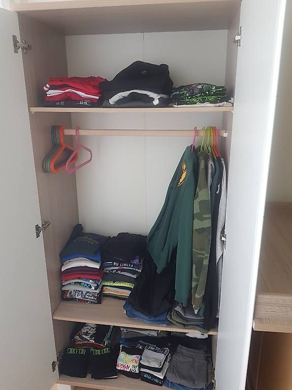 Fasciatoi & Accessori: Schrank und Wickelkommode – Usato da Arisdorf venduto da skemaz 2