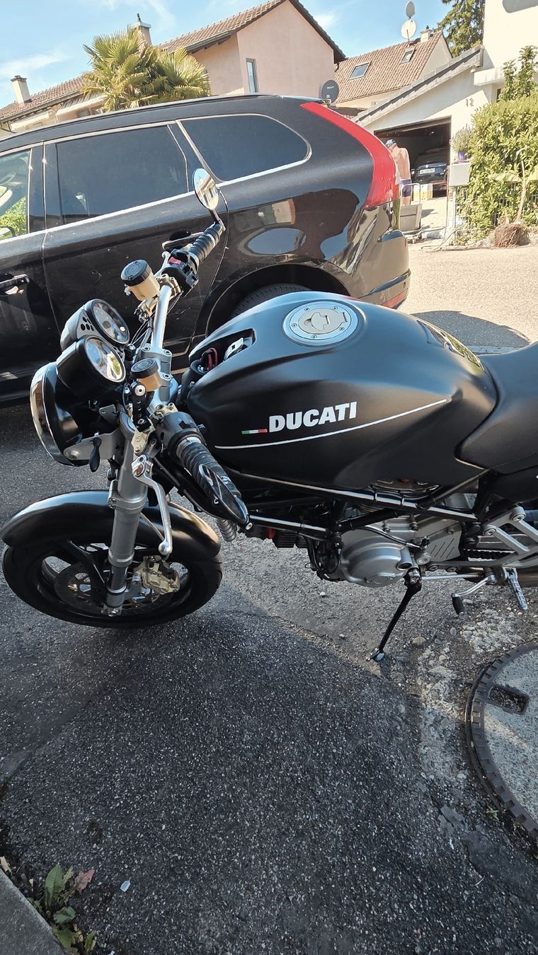 Ducati Route: Ducati 900 Monster I.E. / MFK Mai 2026! – D'occasion à Reinach BL par ede_k5m6 6