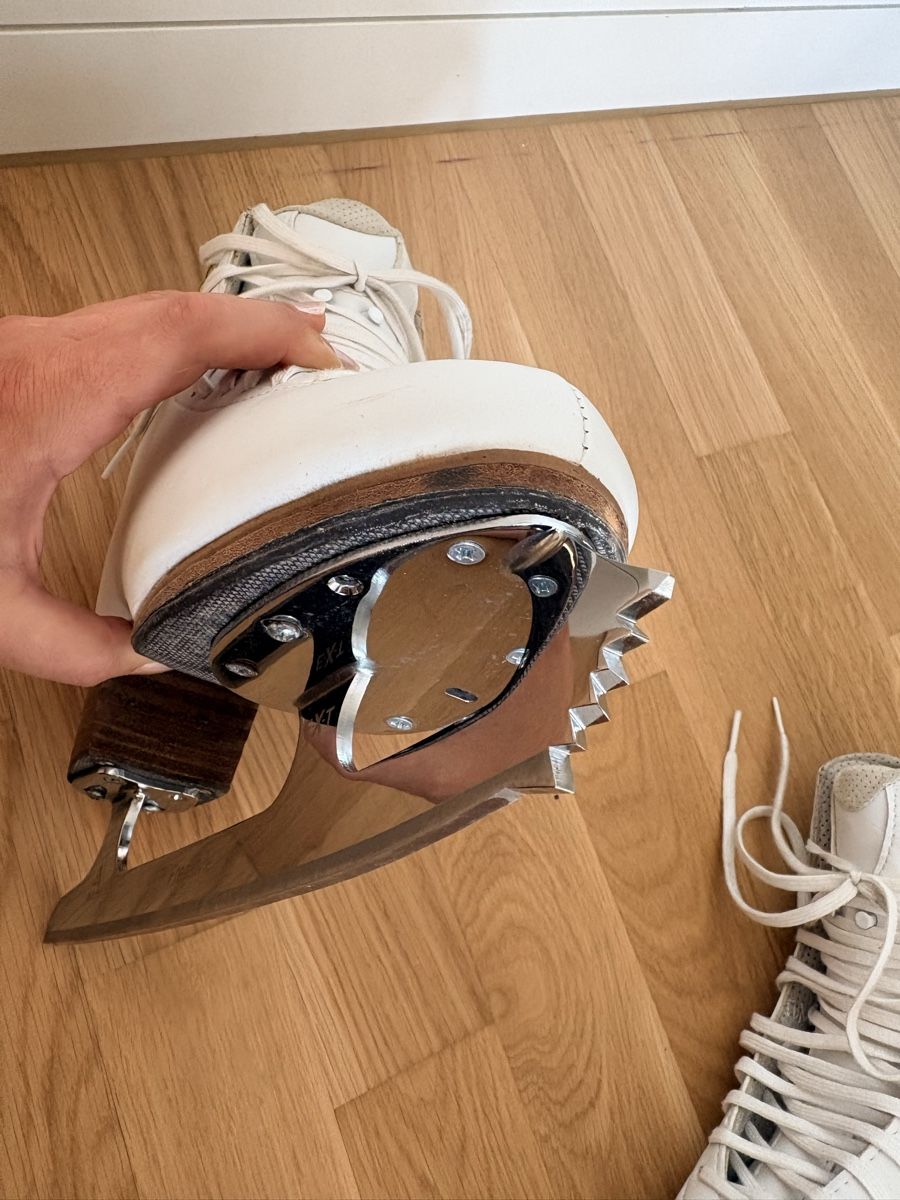 Jackson Schlittschuhe: Jackson Elite 5200 – Gebraucht aus Ottenbach von larissasimon 3