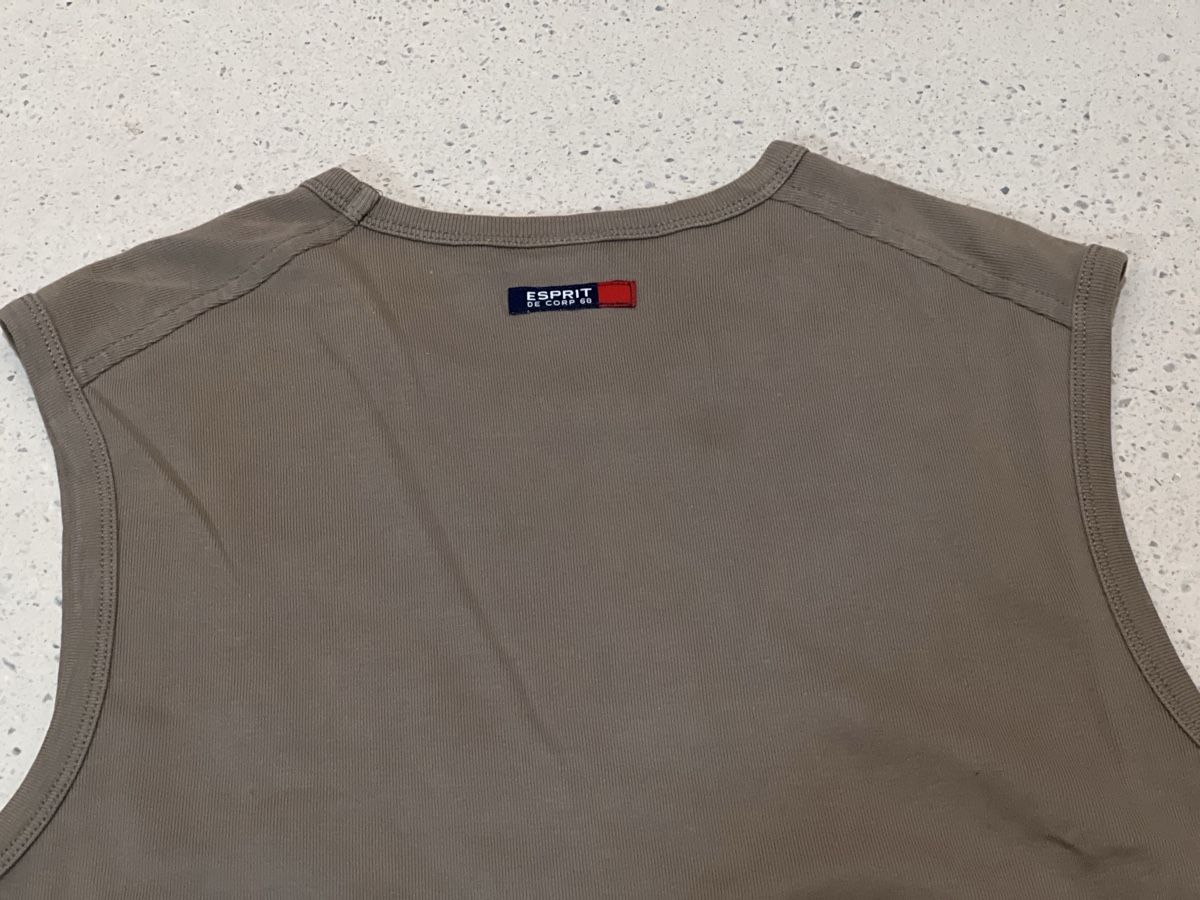 Esprit T-shirt: Esprit Top, Grösse M, Neuwertig – Usato da Alpnach Dorf venduto da MiKoMarkt 1