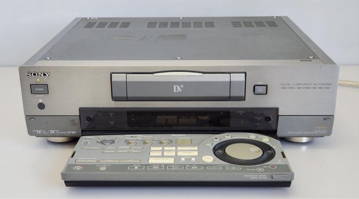 Sony Registratori: Sony DHR-1000VC Digital Cassette Recorder – Difettoso da Trimbach venduto da SABO-61 2