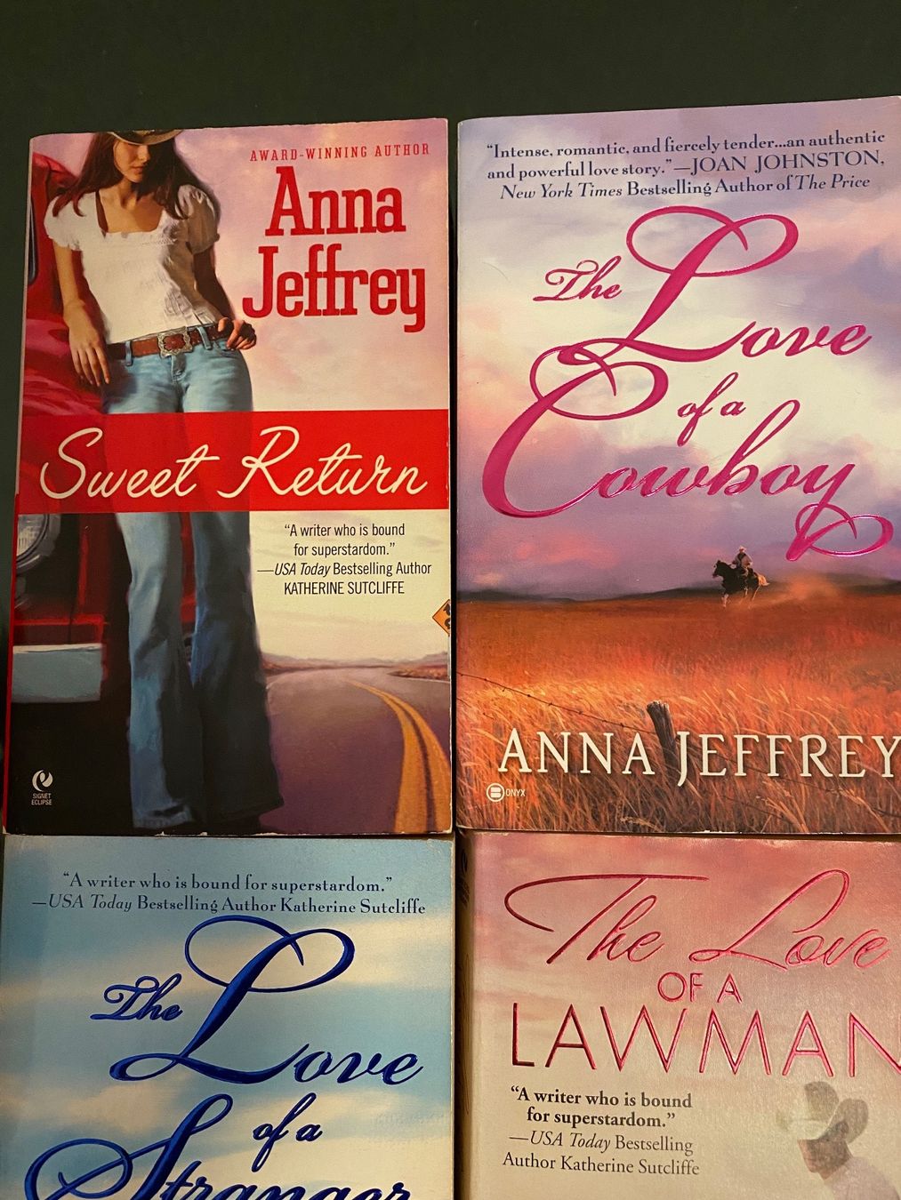 Libri: Anna Jeffrey 4 Bücher LP ca. 90.- – Nuovo (secondo la descrizione) da Buchs-ZH venduto da Birikina 1