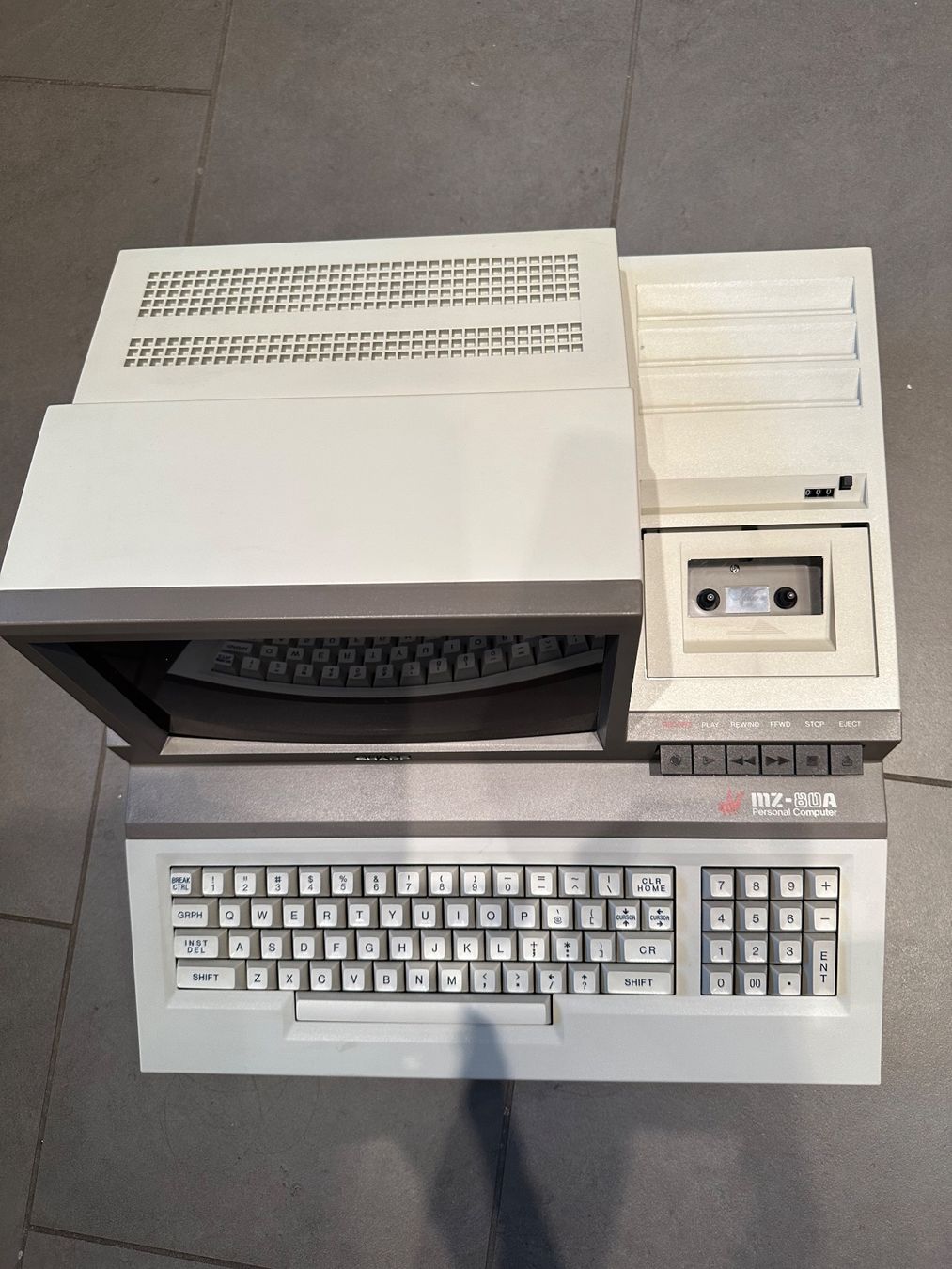 PCs: Sharp Personal Computer (80er Jahre) – Gebraucht aus Winterthur von  6