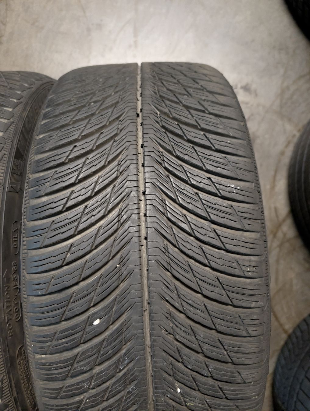 Michelin Pneus & Roues: Winterreifen  – D'occasion à Dürrenäsch par Pneu-Idris 1