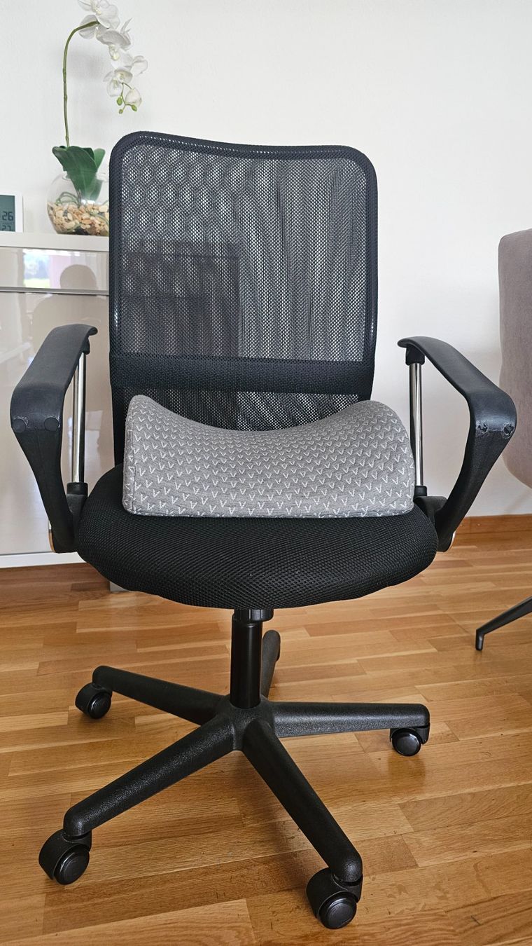 Jysk Sedie: Büro Stuhl – Usato da Würenlos venduto da aldinsara 2