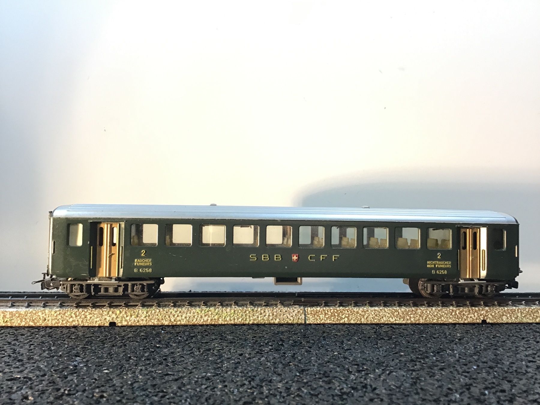 Modelleisenbahnen: MODELL EISENBAHN SBB CFF – Gebraucht aus Männedorf von Modelle-aller-Art