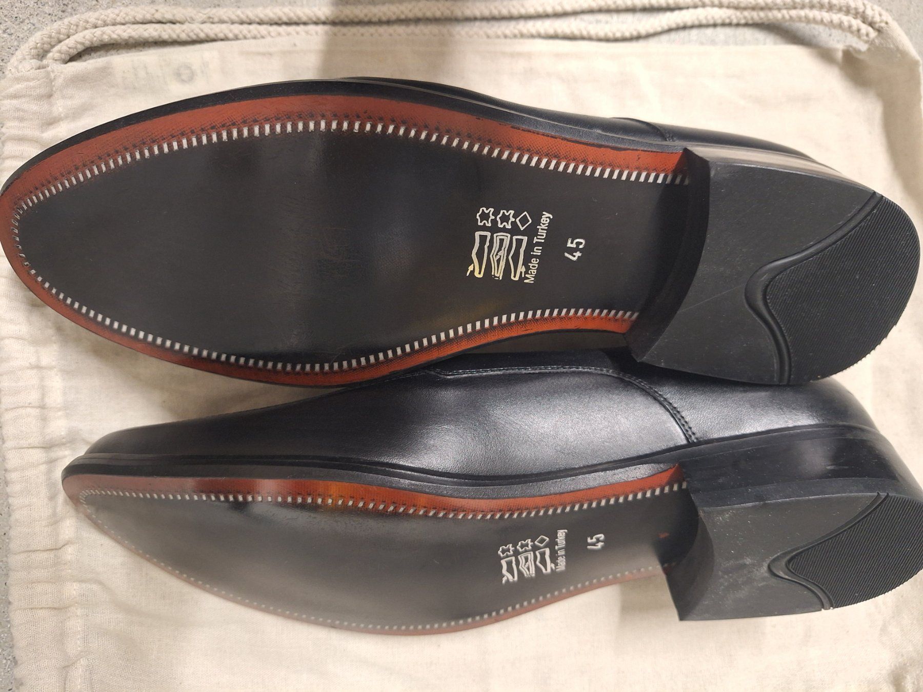 Scarpe da uomo: Lederschuhe Gr 45 neuwertig – Nuovo (secondo la descrizione) da Nottwil venduto da Siana12 1