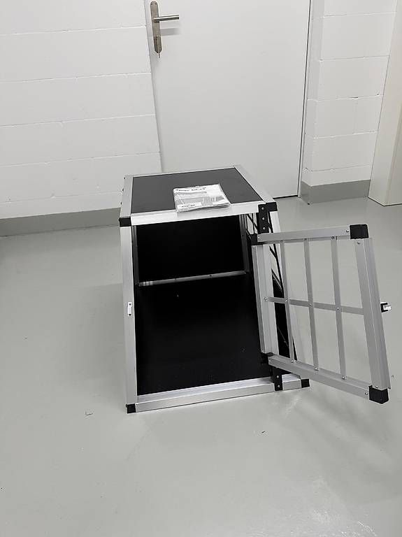 Gabbie, trasporto & Sicurezza: Hundebox – Nuovo e nell'imballaggio originale da Kleindöttingen venduto da wasi55