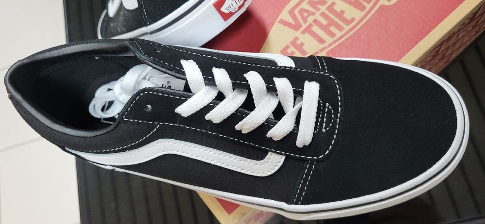 Vans Scarpe da uomo: Stylische Vans Old Skool, Grösse 37 – Nuovo e nell'imballaggio originale da Figino venduto da mayam63 2