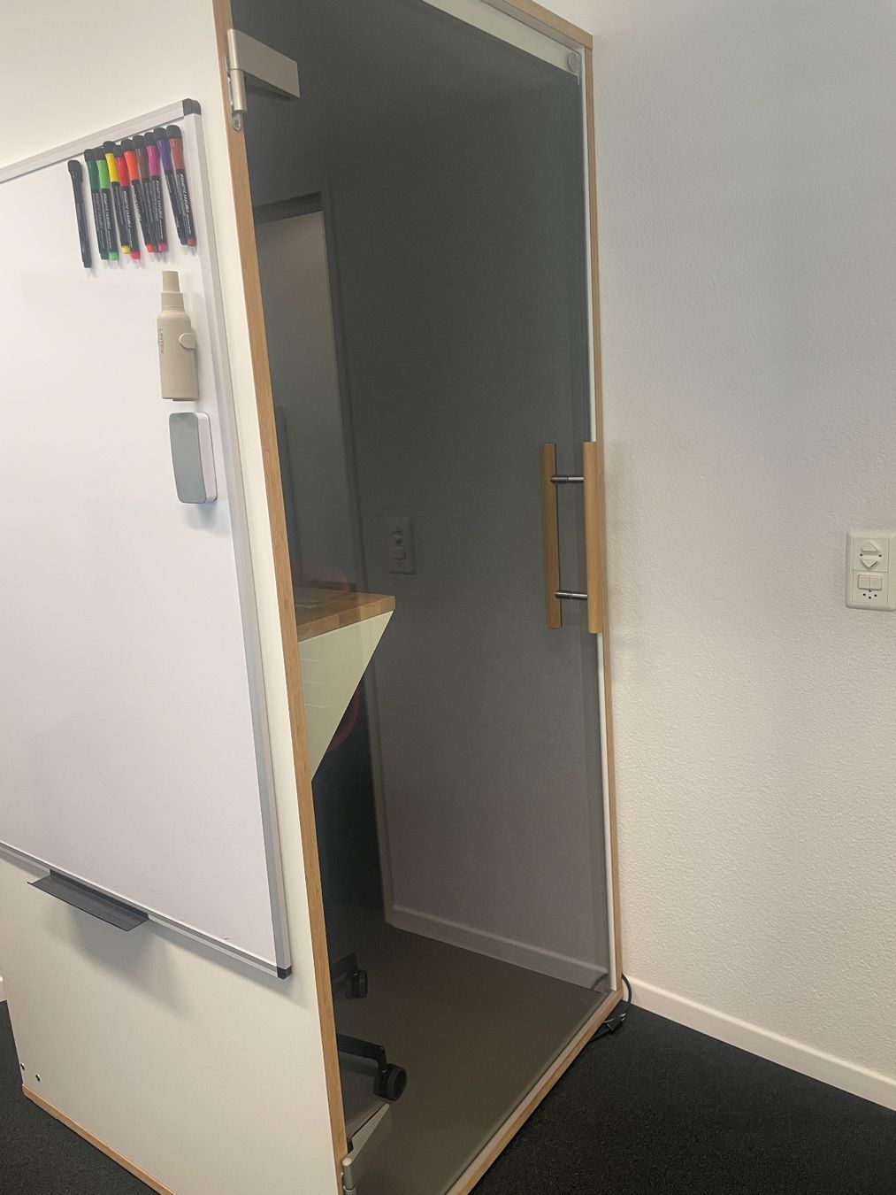 Altro per Eventi aziendali & Feste: Phone Booth SOLO / Telefonbox SOLO – Usato da Zürich venduto da jen_7m6y 1