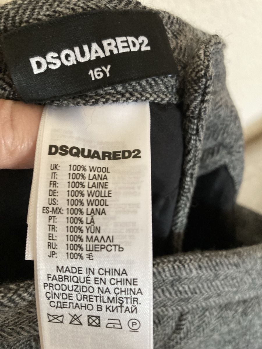 Dsquared2 Completi: Hosenanzug Dsquared 2 – Nuovo (secondo la descrizione) da Dübendorf venduto da Sebashop 7